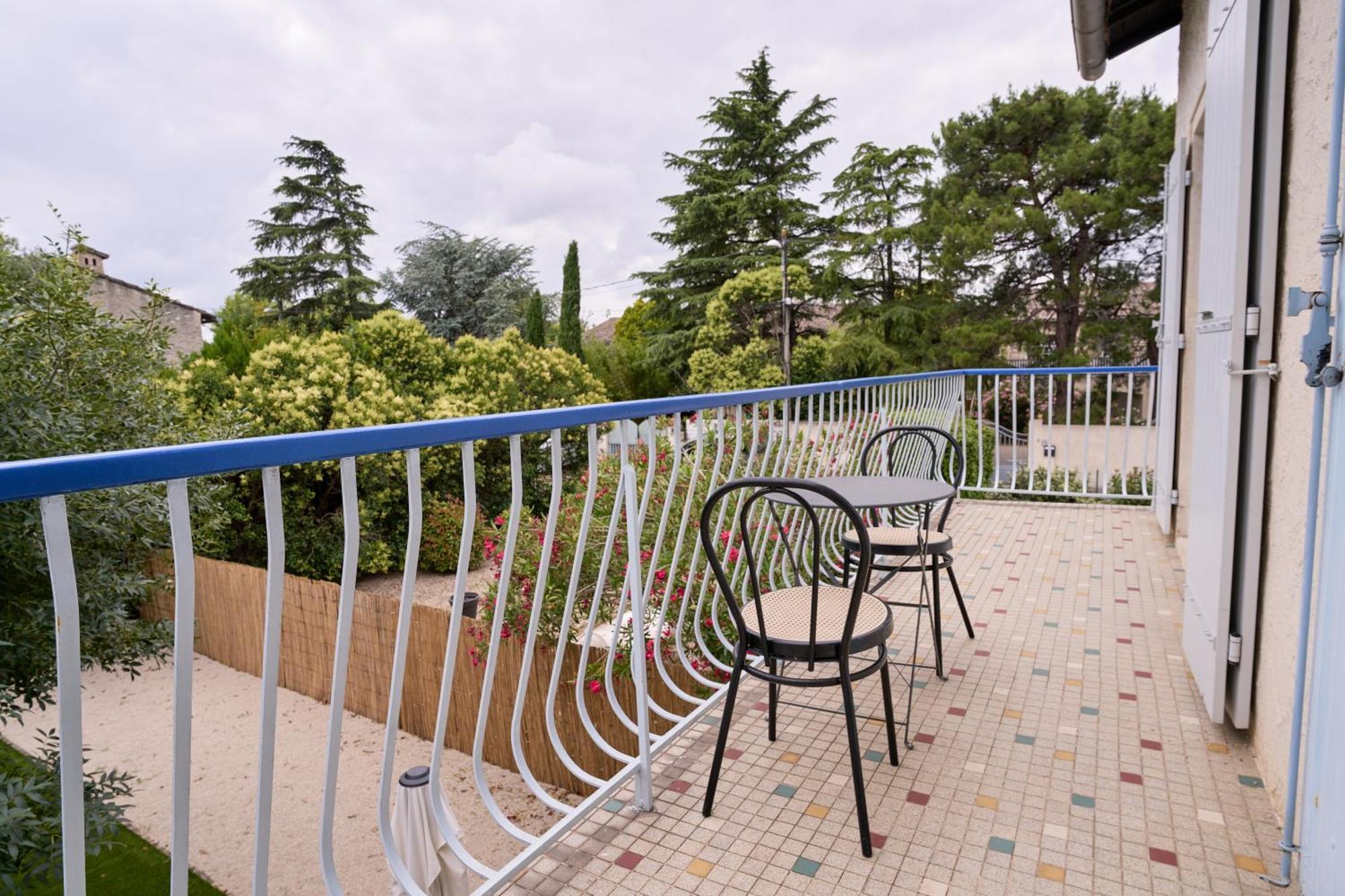 Maison Familiale Avec Jacuzzi, Quartier Calme * Avignon